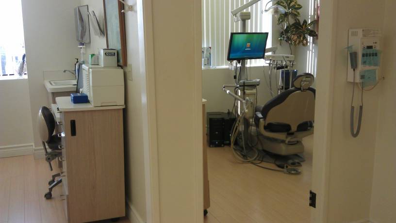 Century City United Healthcare Root Canal Dentist